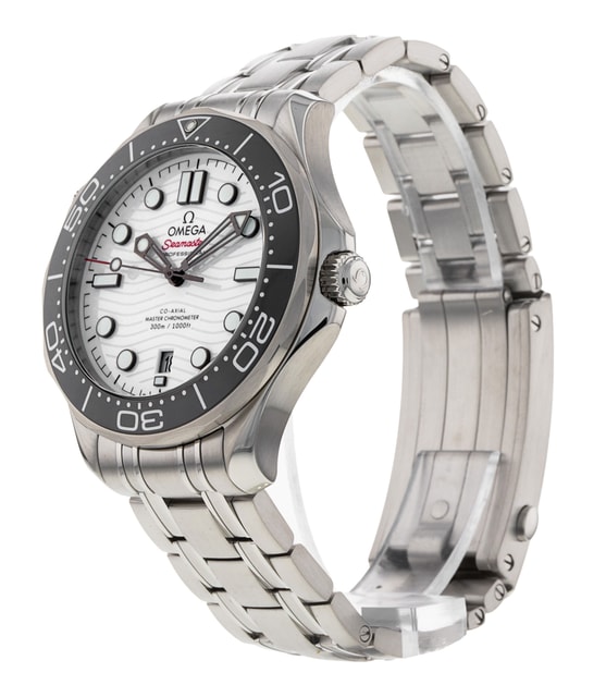 Omega Seamaster Diver 300m 210.30.42.20.04.001 Image 2